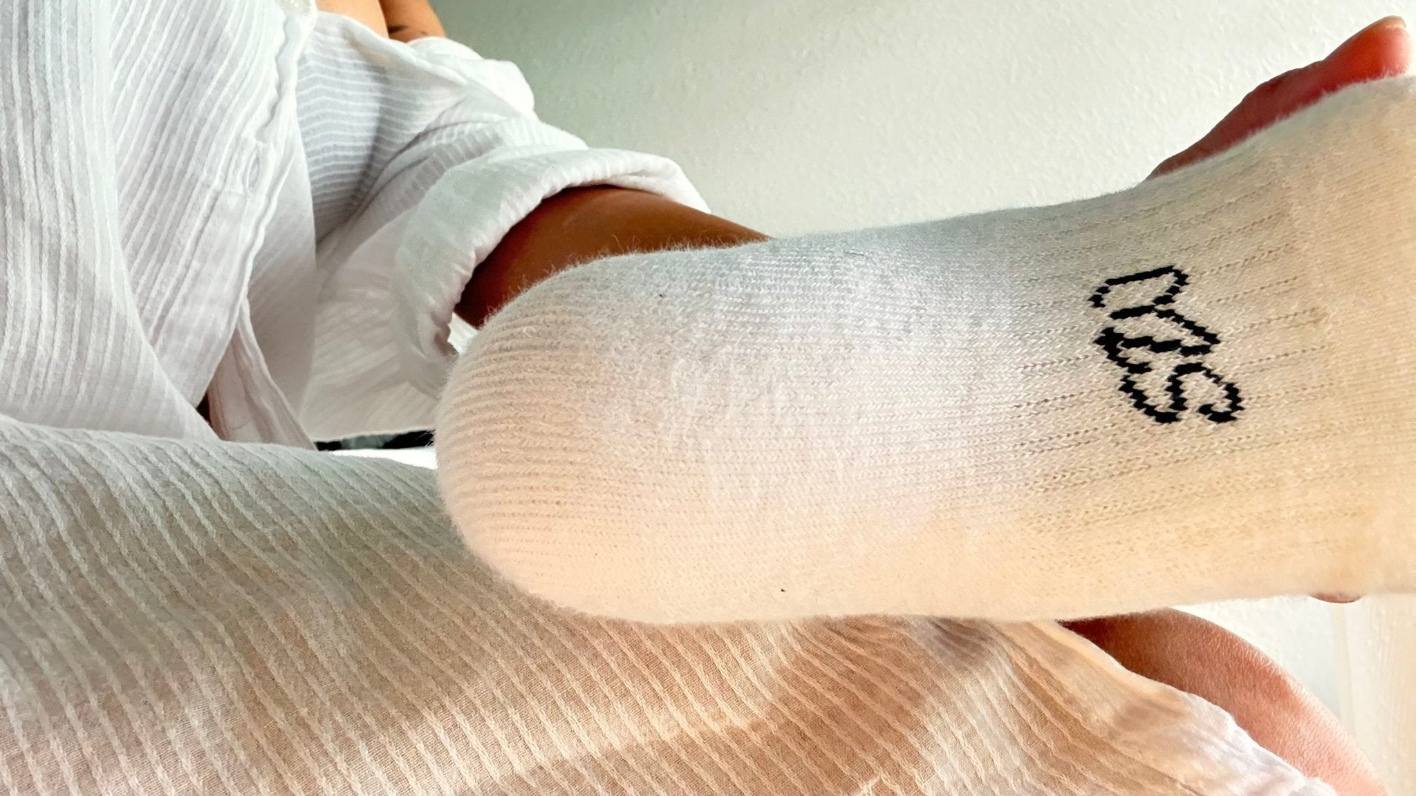 Cotton Ankle Socks - White SkyWaves© - SkyWaves