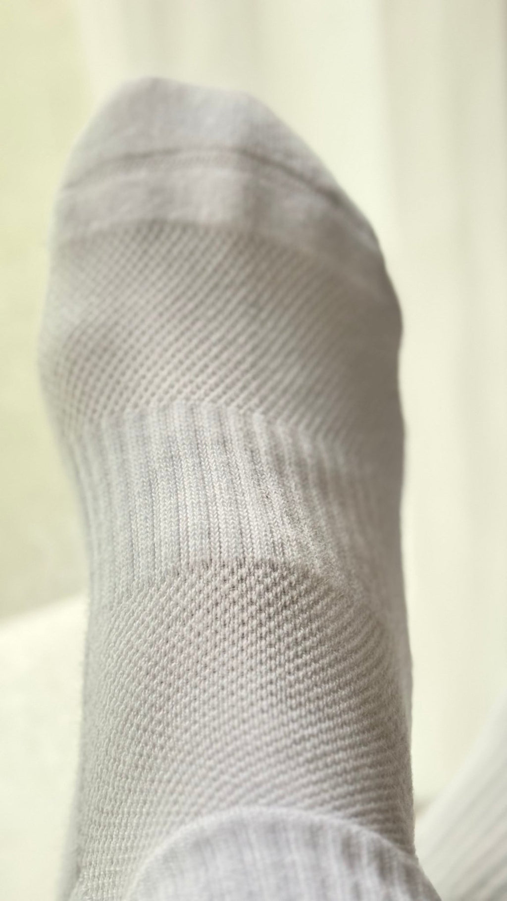 Cotton Crew Socks 3 - Pack - White SkyWaves© - SkyWaves