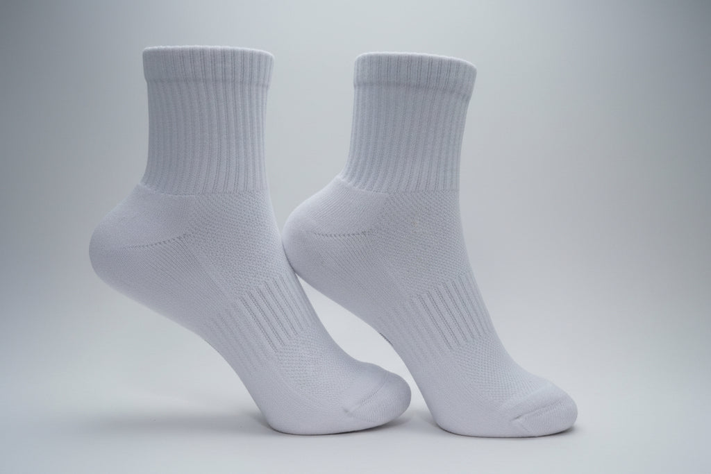 Cotton Crew Socks - White - Coolmax Technology - SkyWaves